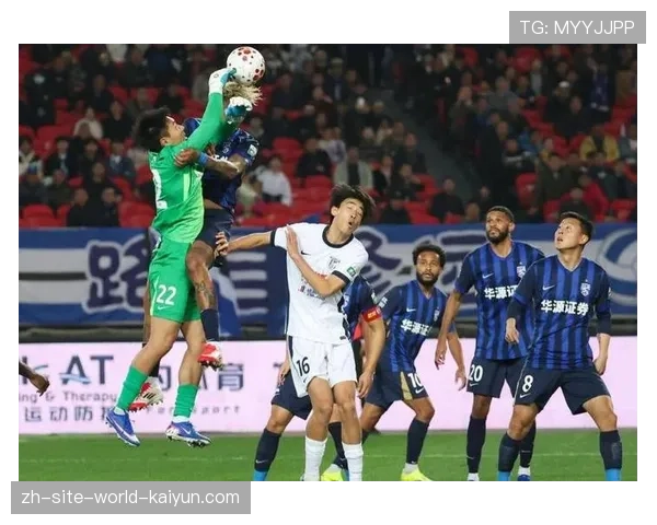 武汉三镇卡迪斯头球破门 外援个人能力依旧在线